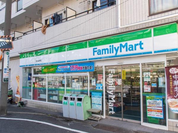 新宿区住吉町の中古一戸建て(ファミリーマート市谷台町店)