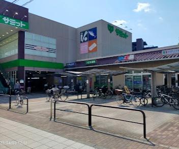 ライオンズ三鷹台楓ハウス(サミットストア三鷹台団地店)