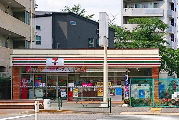 扶桑ハイツ早稲田(セブンイレブン西早稲田1丁目新目白通り店)