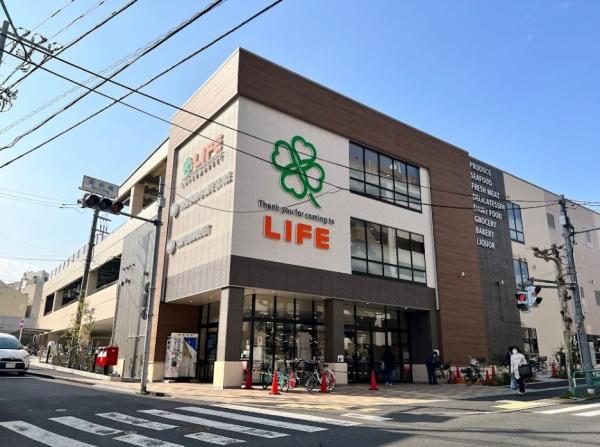 テラス西荻窪(ライフ西荻窪店)
