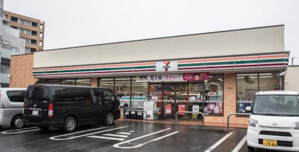 世田谷区上用賀5丁目の土地(セブンイレブン用賀インター店)
