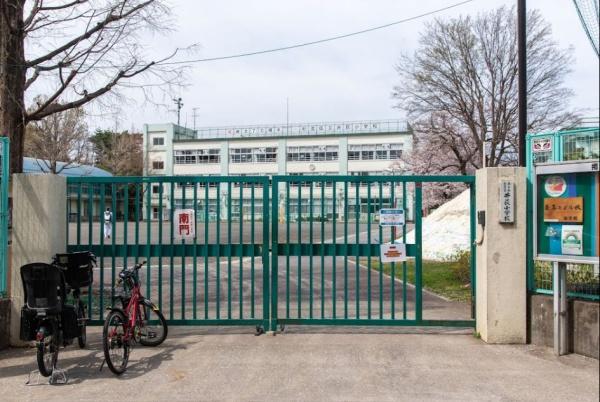 ベルパティオ西荻台(杉並区立井荻小学校)