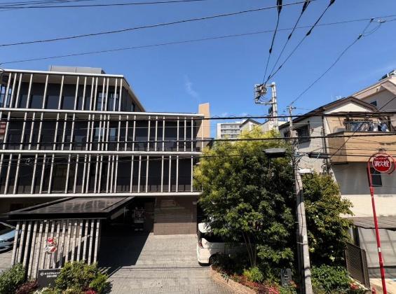 アビテ四谷大京町