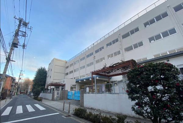 ロアジス文京(文京区立第九中学校)