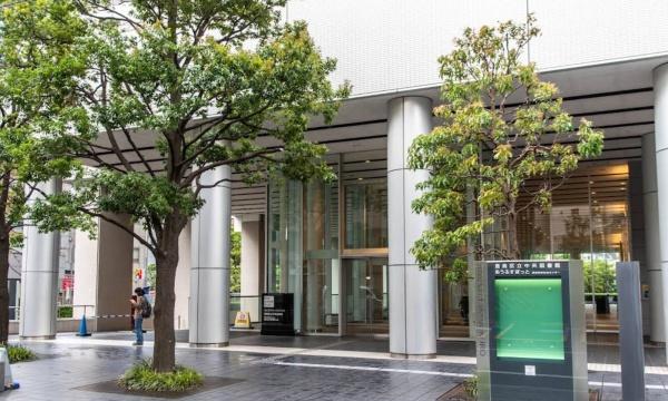 プラウドタワー東池袋ステーションアリーナ(豊島区立中央図書館)