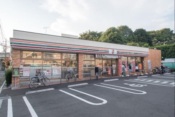 経堂セントラルマンション(セブンイレブン世田谷千歳郵便局前店)