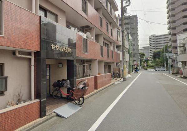 セザール大森本町
