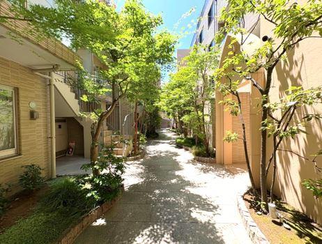 ロイヤルシーズン瀬田