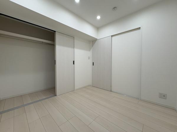 プラム鍋横