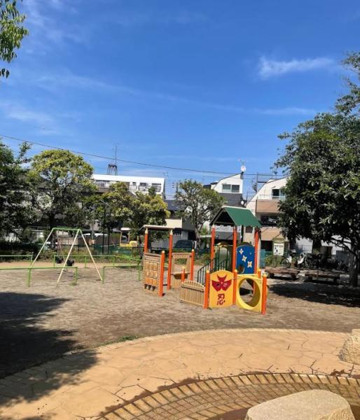 豊島区千早3丁目の中古一戸建て(豊島区立南長崎スポーツ公園)