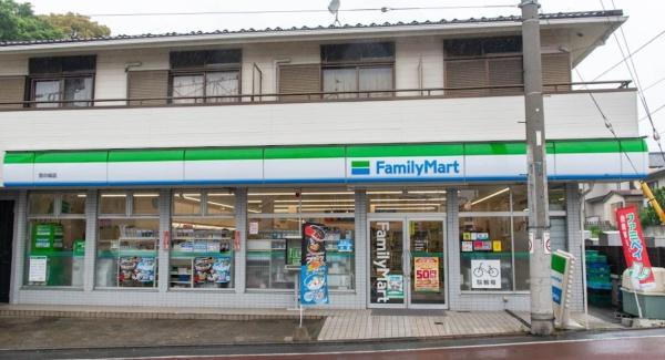 世田谷区桜１丁目の中古一戸建て(ファミリーマート宮の坂店)