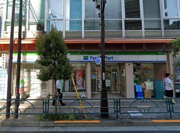 豊島区駒込３丁目の中古一戸建て(ファミリーマート駒込駅北店)