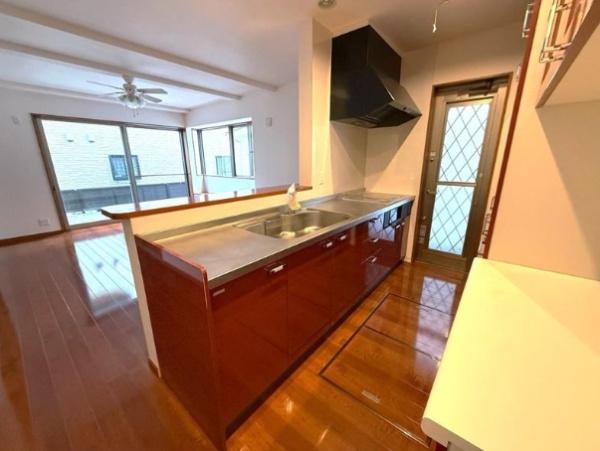 狛江市中和泉３丁目の中古一戸建て