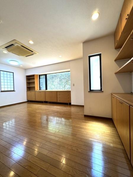 目黒区目黒４丁目の中古一戸建