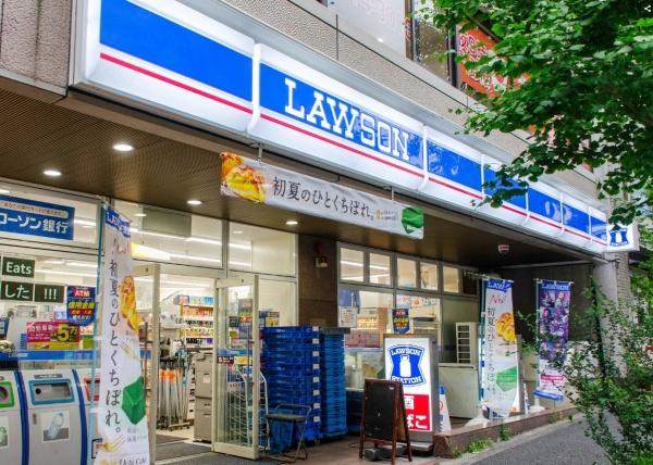 ホワイトパレスシンワ(ローソン南大塚三丁目店)