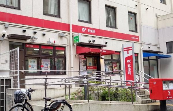 アトラス江戸川アパートメント(飯田橋駅東口郵便局)