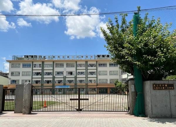 三鷹市牟礼7丁目の中古一戸建て(三鷹市立第一小学校)