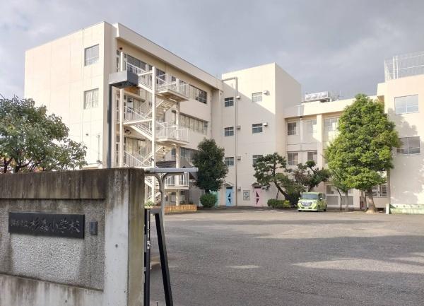 ライオンズマンション調布D棟(調布市立杉森小学校)