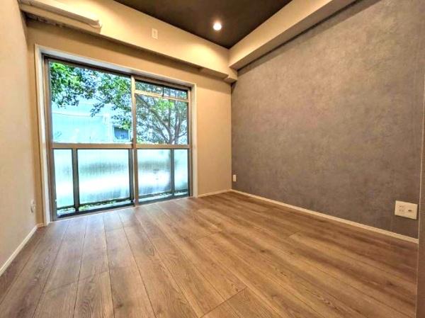 朝日プラザ代々木山手(洋室)