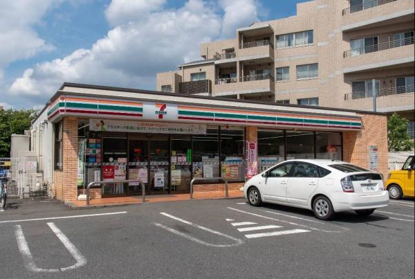 狛江市東和泉3丁目の中古一戸建て(セブンイレブン狛江駅南店)
