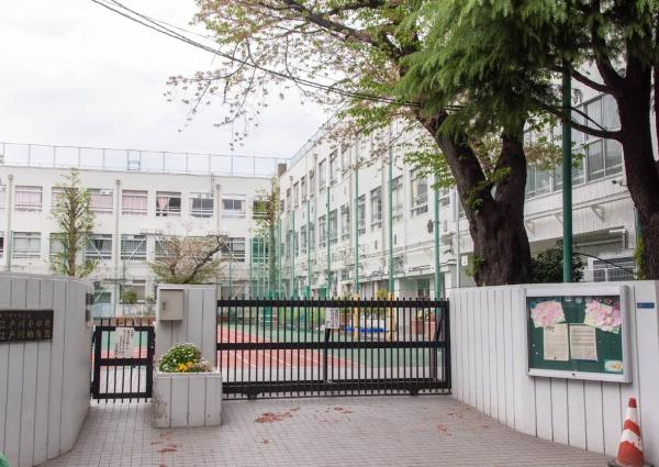ベルディ早稲田東(新宿区立江戸川小学校)