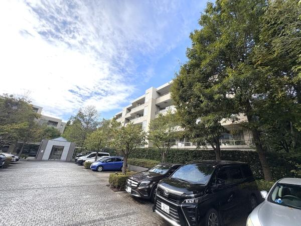 パークシティ成城　Ｅ棟