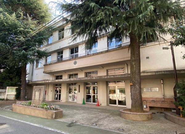 グランドメゾン白山(文京区立明化小学校)