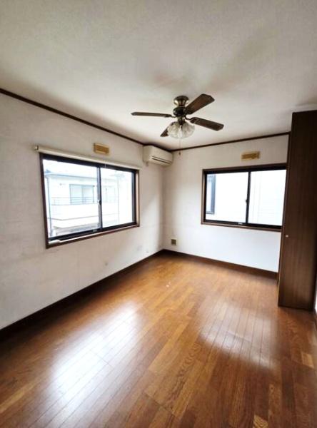 三鷹市中原3丁目の中古一戸建て(洋室)