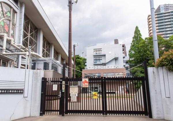 プラウドタワー東池袋ステーションアリーナ(豊島区立南池袋小学校)