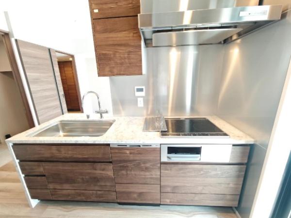 プラウドタワー東池袋ステーションアリーナ