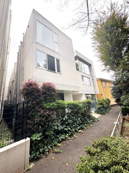 Ｎ’ｓ　Ｂａｕ