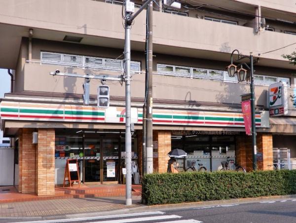 ニューミタカマンション(セブンイレブン武蔵野郵便局前店)