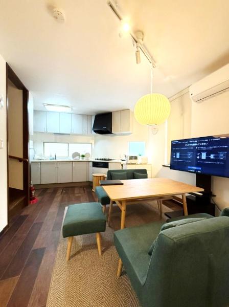 新宿区四谷４丁目の中古一戸建