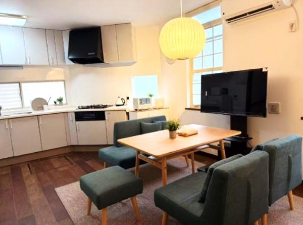 新宿区四谷４丁目の中古一戸建