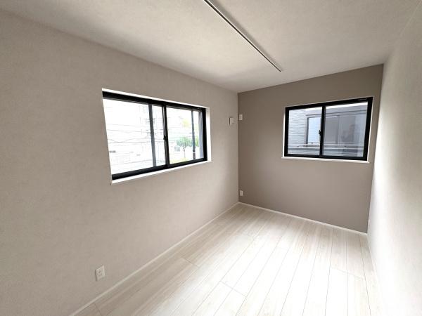 世田谷区喜多見４丁目の新築一戸建