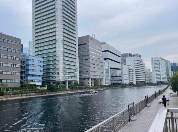 ワールドシティタワーズ　アクアタワー(区立高浜運河沿緑地)