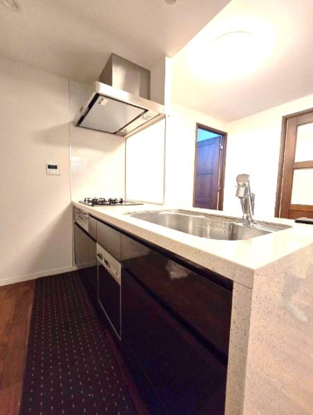 ロイヤルシーズン新宿柏木