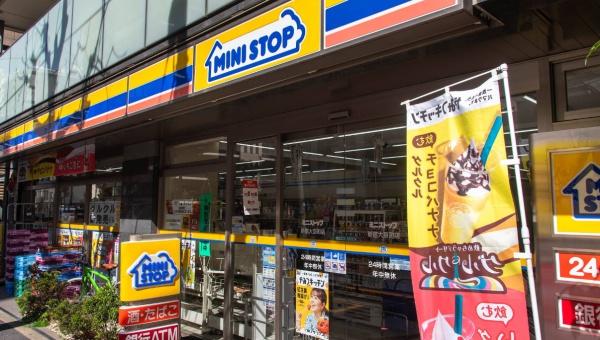 グローイン新宿御苑(ミニストップ新宿大京町店)