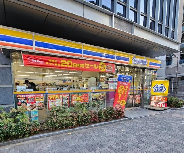 ピアース千代田淡路町(ミニストップ神田美土代町店)