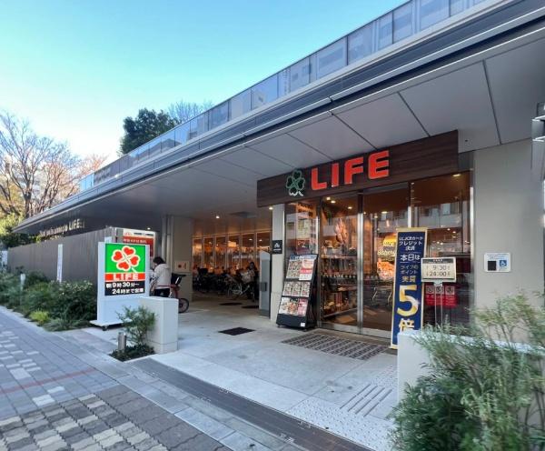 Ｂｒｉｌｌｉａ　ｔｏｗｅｒ　池袋　ｗｅｓｔ(ライフ池袋三丁目店)