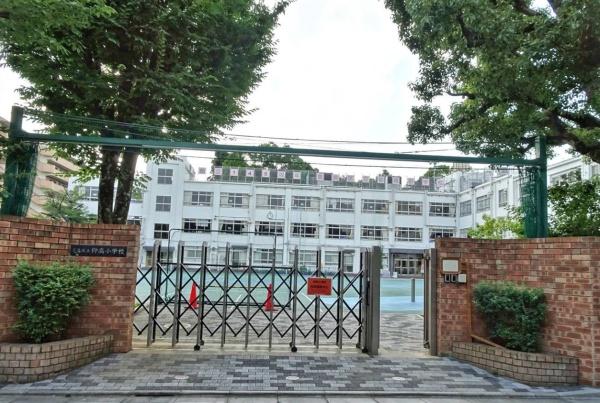 ハイネス巣鴨(豊島区立仰高小学校)