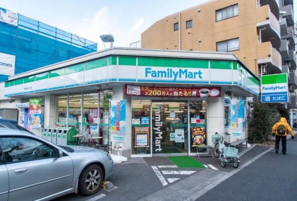 グランドメゾン高円寺(ファミリーマート高円寺南三丁目店)