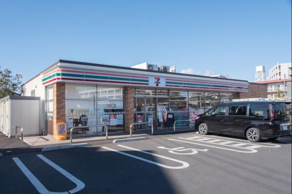 芦花公園プレスティージュ(セブンイレブン世田谷南烏山2丁目店)