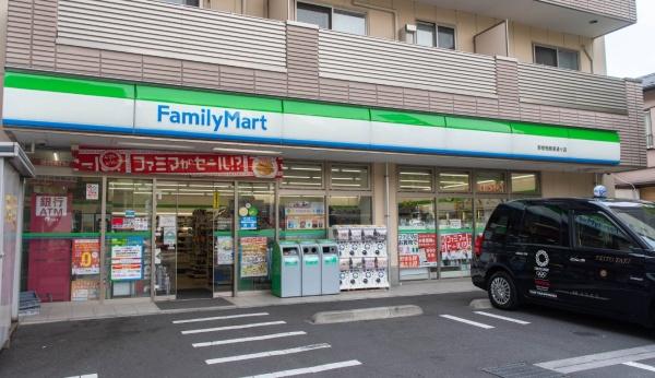 ジオ西新宿ツインレジデンスイースト棟(ファミリーマート新宿税務署通り店)