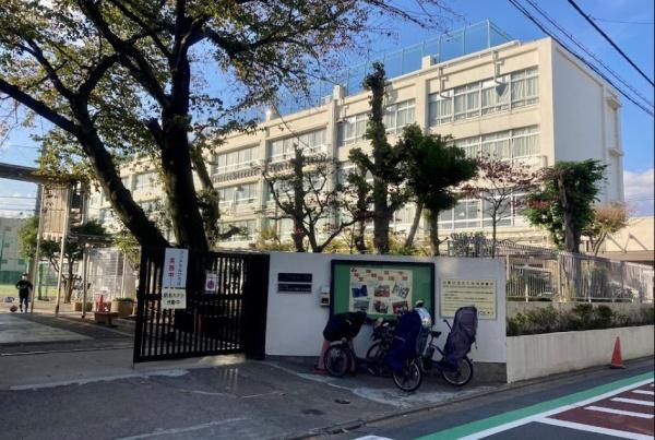 セザール碑文谷(目黒区立月光原小学校)