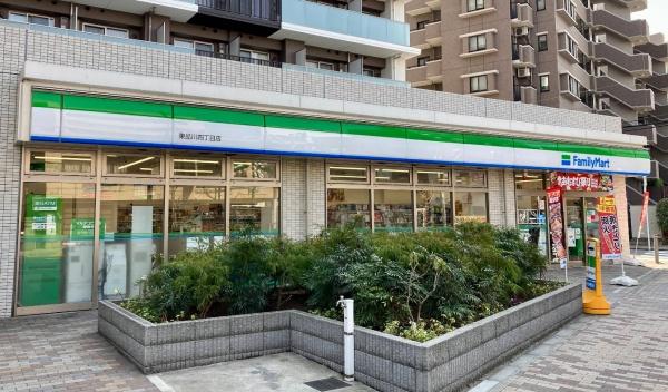 グランドメゾン品川シーサイドの杜(ファミリーマート東品川四丁目店)