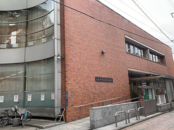 武蔵野市吉祥寺東町１丁目の中古一戸建て(武蔵野市立吉祥寺図書館)