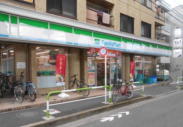 パークハイツ用賀(ファミリーマート用賀二丁目店)