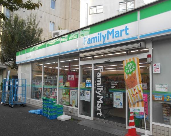 中銀桜新町マンシオン(ファミリーマート世田谷新町店)