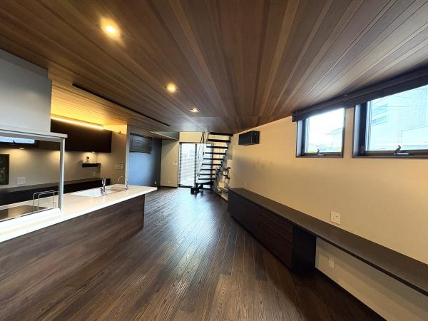 調布市布田５丁目の中古一戸建